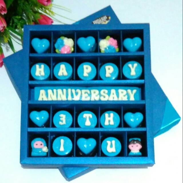 

Cokelat ucapan ulangtahun/anniversary/graduation isi 25