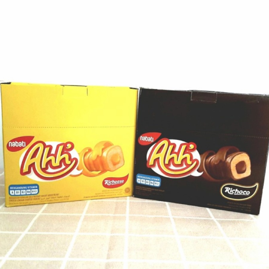 

Stick Roll Richeese & Richoco Nabati Ahh 1 Pack Isi 20 Pcs Termurah Rasa Keju dan Coklat