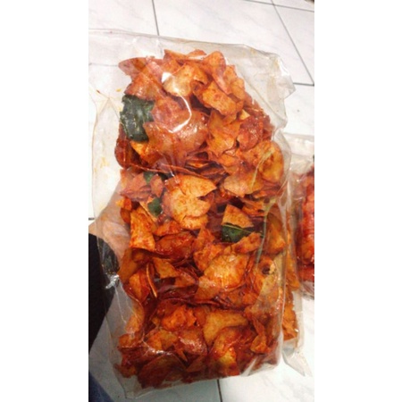 

Snack Kiloan Makanan Ringan Cemilan Jajanan Keripik Singkong Sambal Rujak Daun Jeruk 500gr Viral Enak Lezat Gurih Pedas Bisa Dijual kembali Disukai Orang Dewasa dan Anak anak