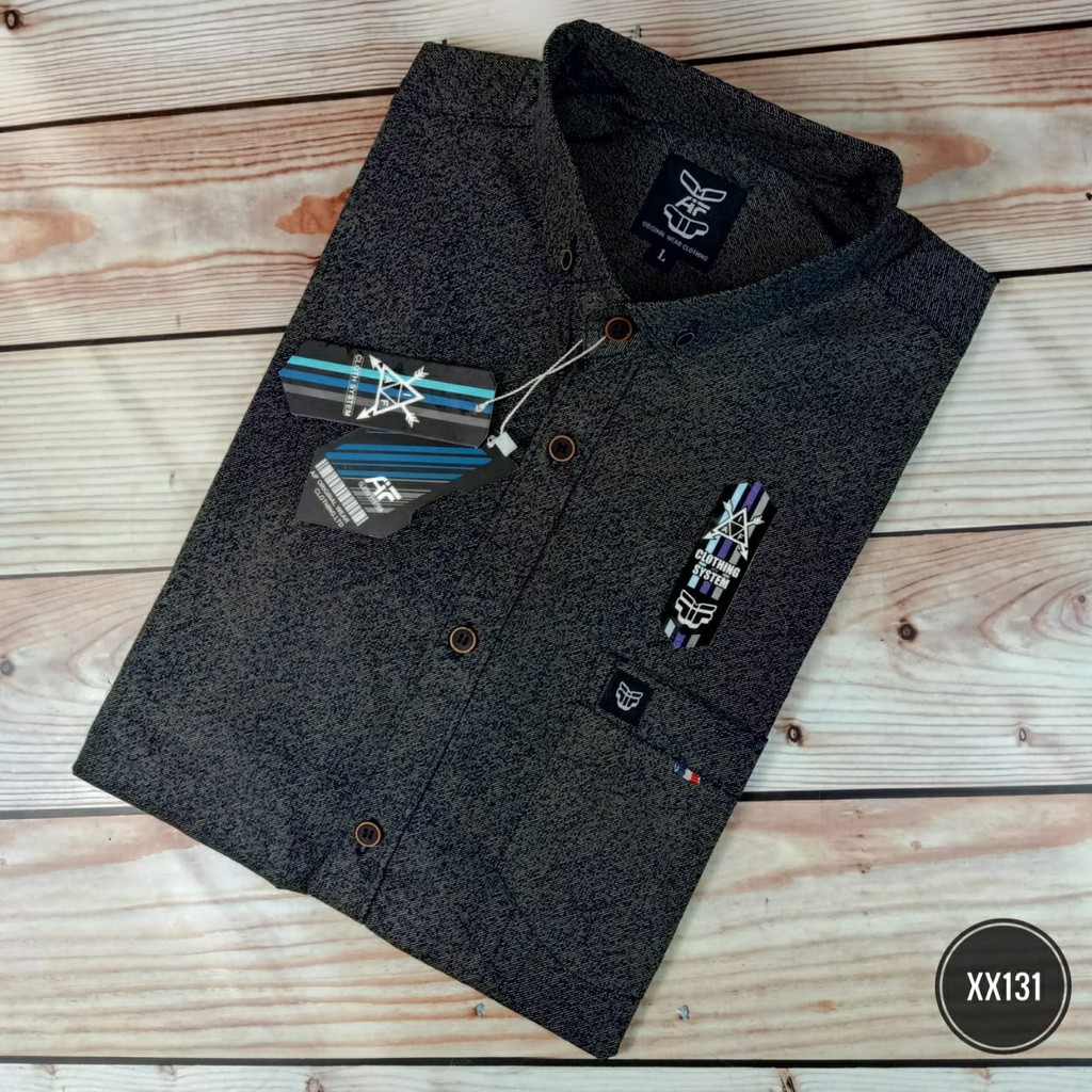 Kemeja Pria Lengan Pendek Model Slimfit - Kemeja Kasual Pria (XX131)