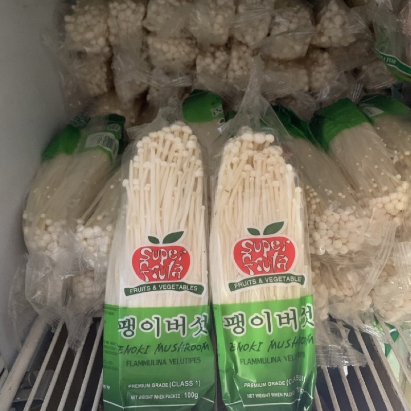 

Jamur enoki / enoki mushroom