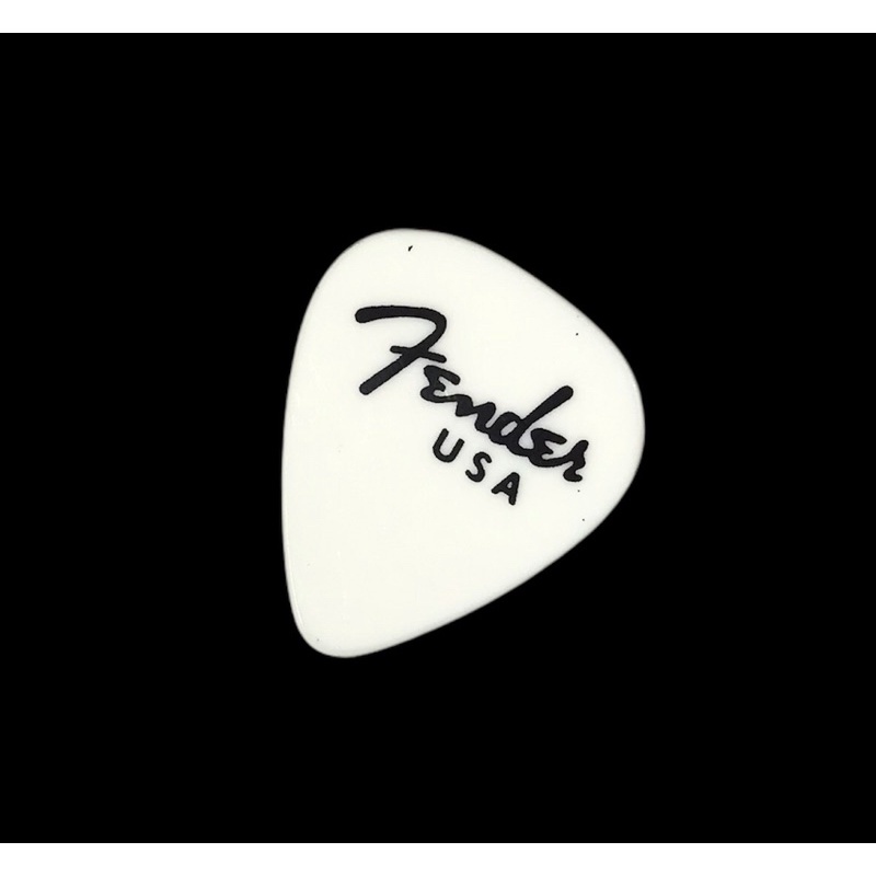 PICK GITAR FENDER USA (PUTIH)