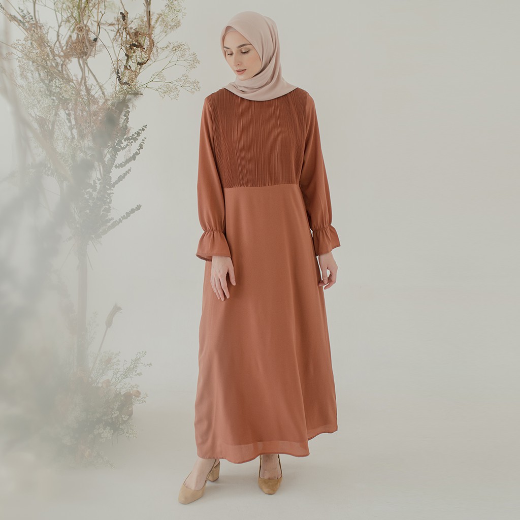 Ginger Andra by Aska Label - Gamis / Dress plisket bahan crepe dengan furing warna orange bata-5
