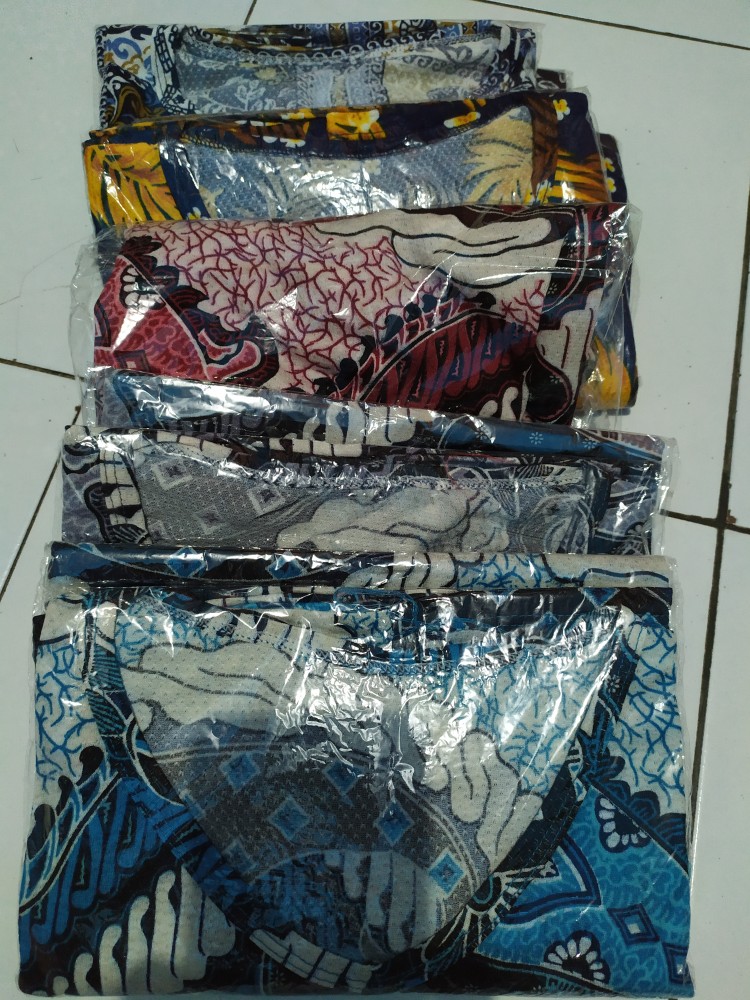 Liecia Kaos Oblong Wanita Kaos Jumbo Big Size