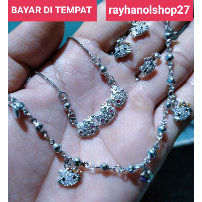 Set perhiasan anak Titanium motif HK mata kalung kepala tiga anti karat