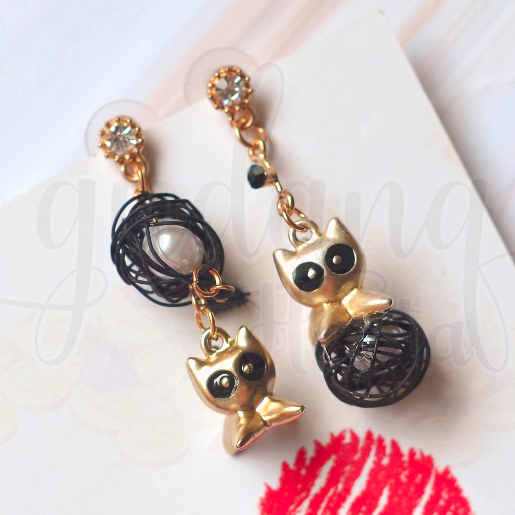 Anting Stud Golden Cat and Black Ball 3D with Pearl Kucing Emas Bola Mutiara Lucu Unik GH 203563