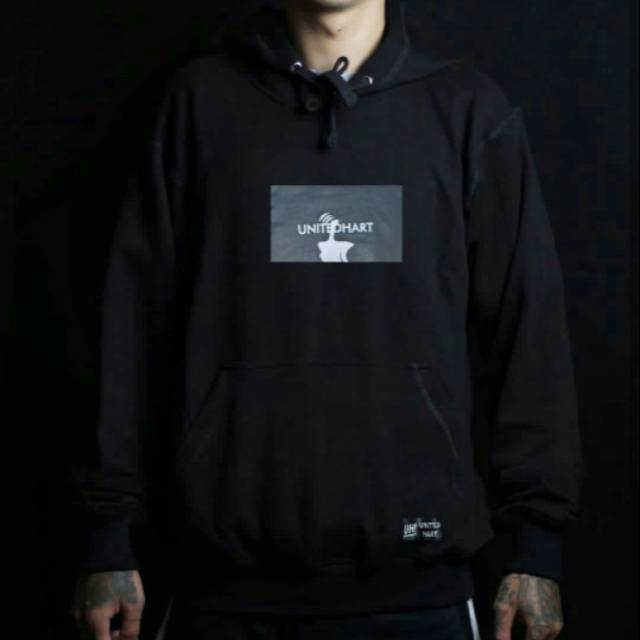 SWEATER HOODIE UNITED HART *UH* BLACK