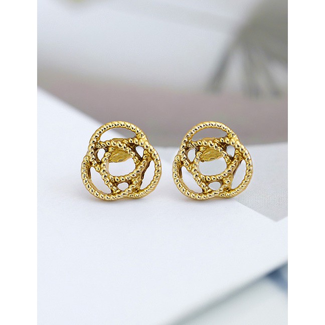 LRC Anting Tusuk  Fashion Gold Color Pure Color Decorated Hollow Out Earrings