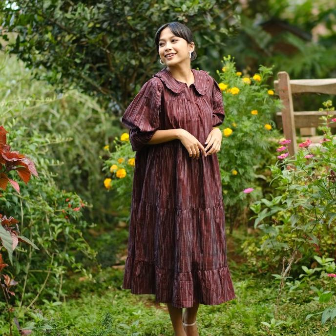 NONA Manika Dress Maroon - Nona x Nona Rara Batik - Midi Dress