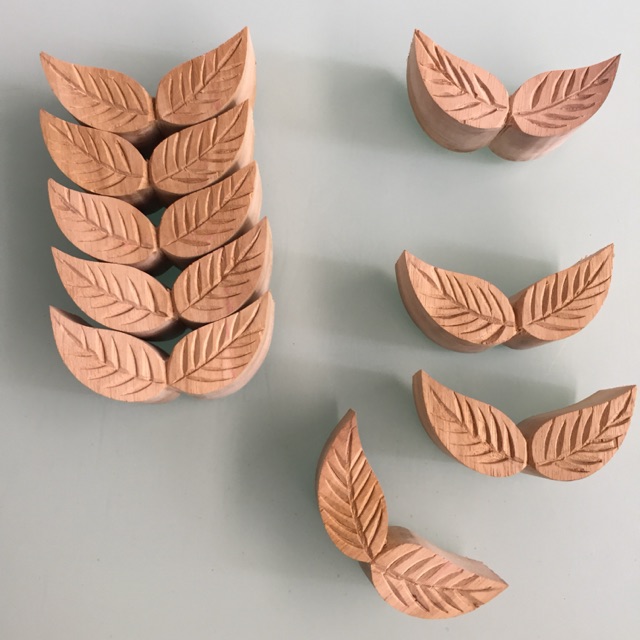 

Stempel daun untuk cap pau peach . Sientho