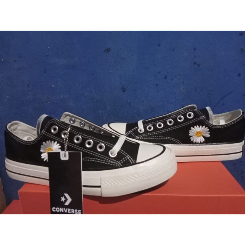CONVERSE BUNGA - Sepatu Sekolah Smp Cewek