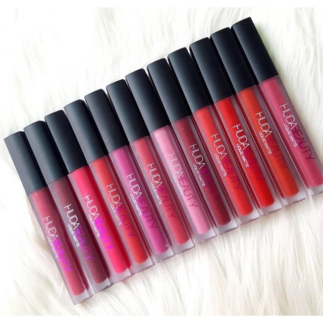 

Lipcteam 12 pcs