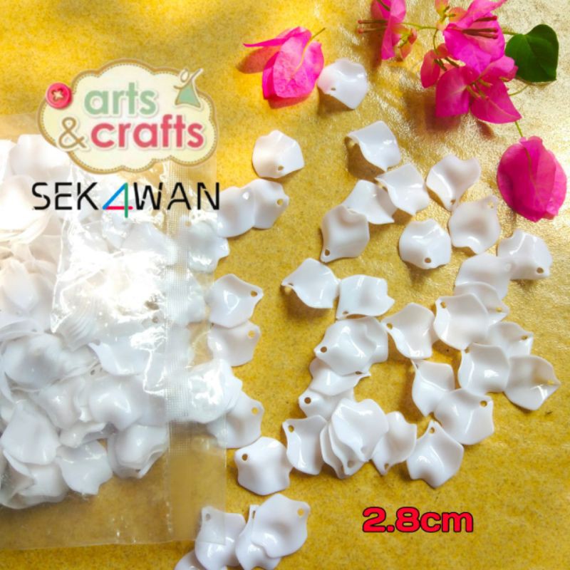 

Kelopak keripik sedang bahan bunga akrilik craft DIY 2,8cm