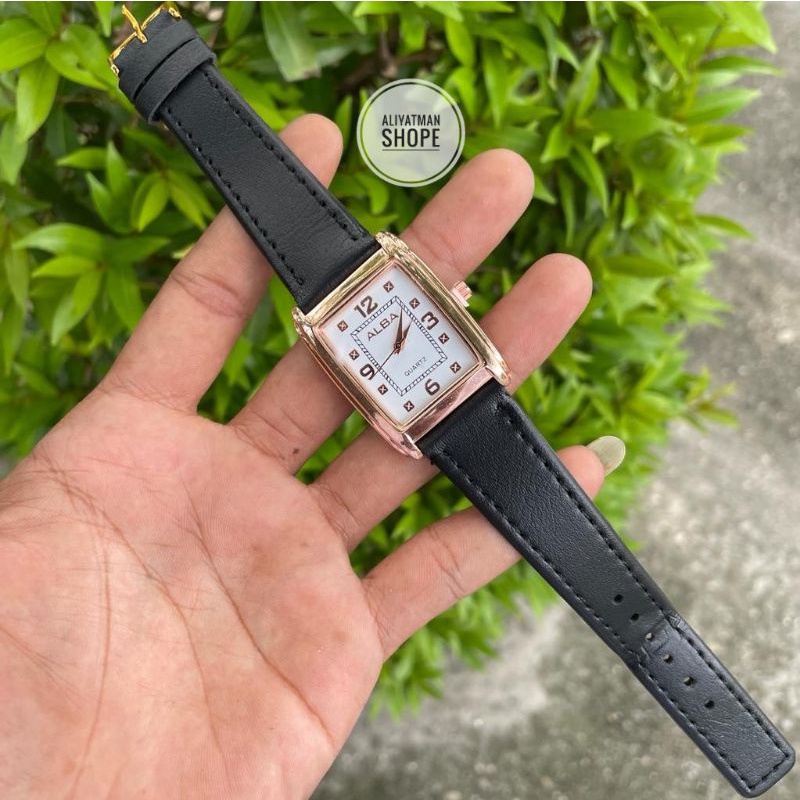 JAM TANGAN WANITA TALI KULIT ORIGINAL FREE BOX BATRE CADANGAN TAHAN AIR☑️JAM TANGAN WANITA STRAP KULIT MURAH_JAM TANGAN WANITA TERBARU_JAM TANGAN WANITA TERLARIS BAYAR DI TEMPAT