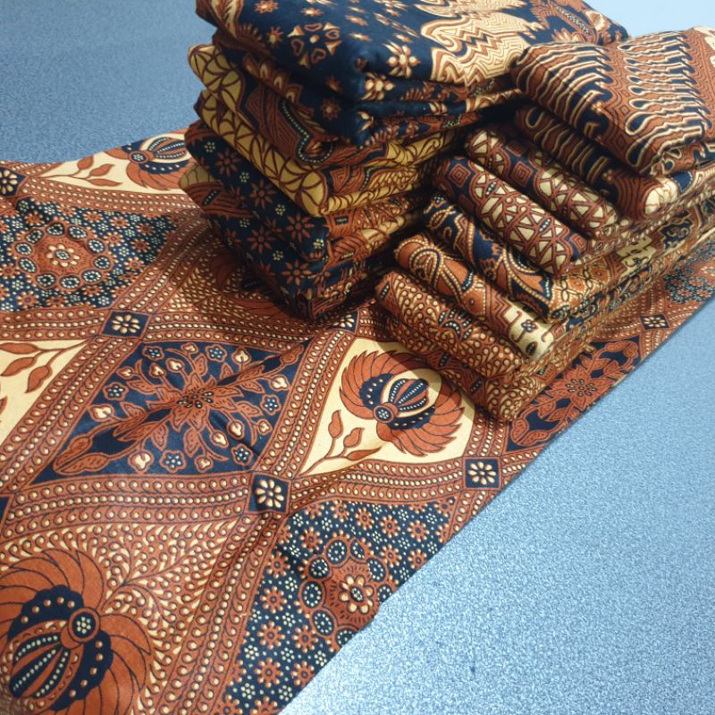 KAIN PANJANG BATIK SOGA GENES KHAS INDONESIA / JARIK KAIN BATIK SOGA GENES MOTIF PAKEM KLASIK