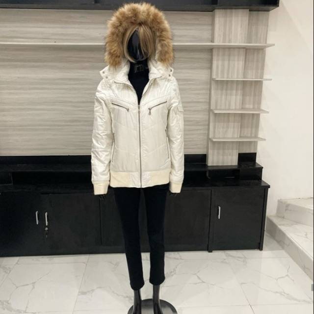 Jaket Wanita Bulu Angsa Hoodie Bulu Putih