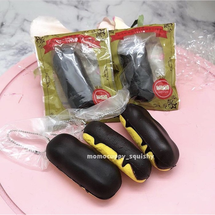 Squishy licensed mini eclair Japan (squishy roti coklat kecil)