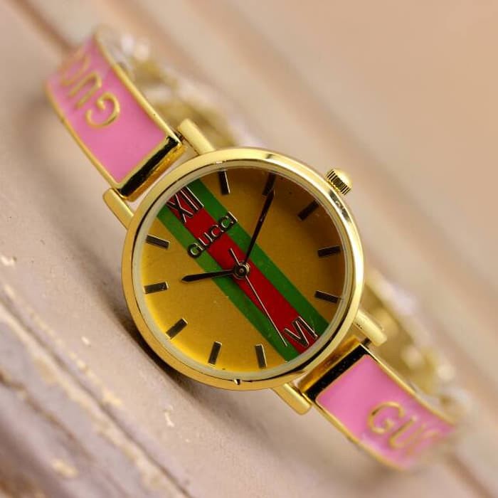 JAM TANGAN WANITA/CEWEK MERK GUCCI MODEL GELANG