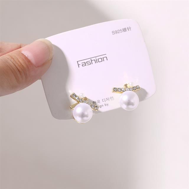 Korea Dongdaemun cross Pearl 925 perak stud anting-anting retro desain elegan bermutu tinggi anting-