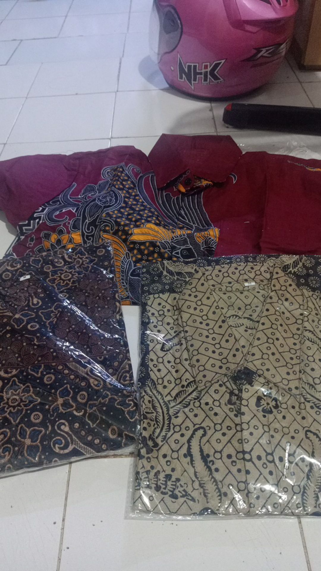 Kemeja Batik Pria Kasual Hangout Keren / Pakaian Batik Kasual Pria Cowok Dewasa Remaja Kekinian