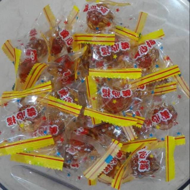 

Naraya plum candy isi 30 biji