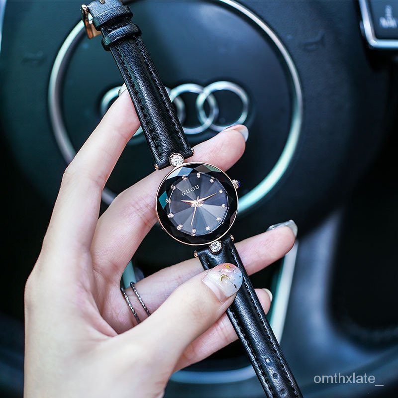 【Factory Outlet】GUOU Wanita Eropa kuno menonton fashion Korea sedikit menelepon kulit sederhana liburan kulit kosong Rhinestone wanita Watch Xzay