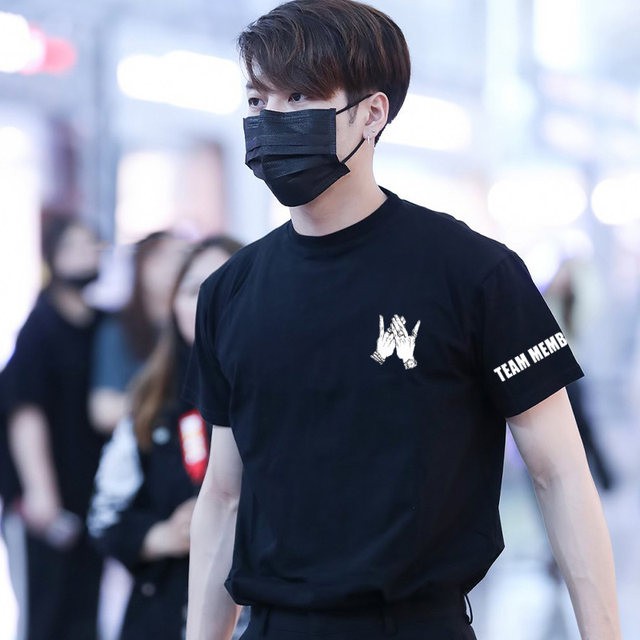 TEAM WANG / JACKSON WANG/ GOT 7 / KPOP KAOS / T-SHIRT