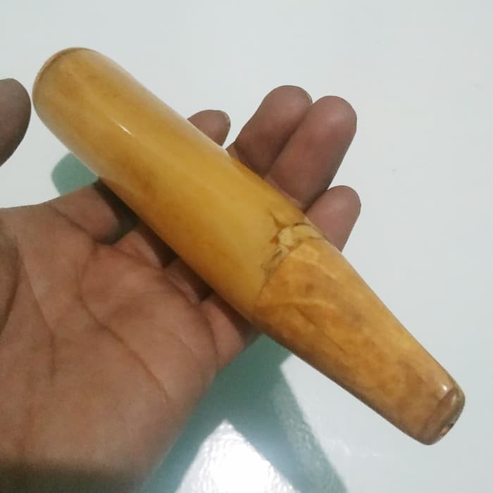 

Pipa Rokok Tulang Sapi Asli Lawasan Besar Jumbo Montok Mirip Gading