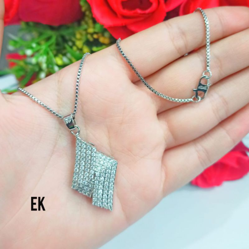 Perhiasan wanita Kalung Titanium liontin Full permata anti Karat lapis emas 22k