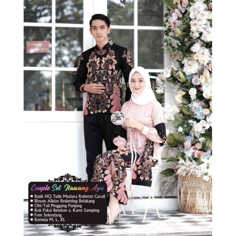 COUPLE SET NAWANG AYU KEBAYA BROKAT TULLE MODERN WARNA BABY PINK KEMEJA HITAM SARIMBIT LAMARAN PESTA
