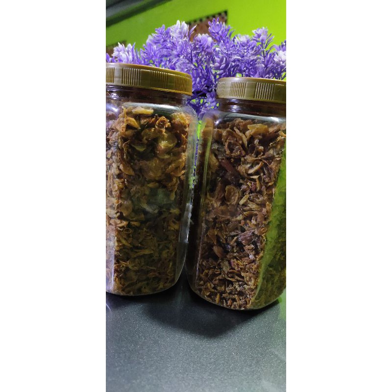 

Bawang Goreng toplesan