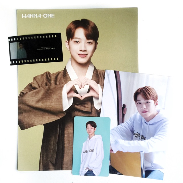 [SET] WANNA ONE LAI KUANLIN / GUANLIN SEASON’S GREETINGS SEASON GREETING 2019 PHOTOSET PHOTOCARD PC