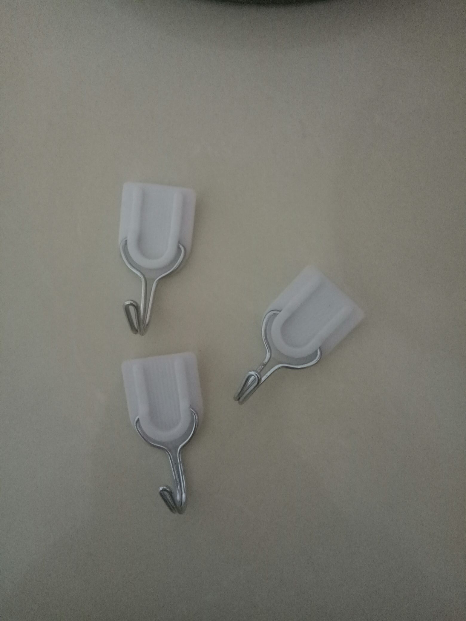 Gantungan Tempel Dinding Isi 6 Kait Lem Perekat Kaca Tembok Kayu Keramik Adhesive Power Hook