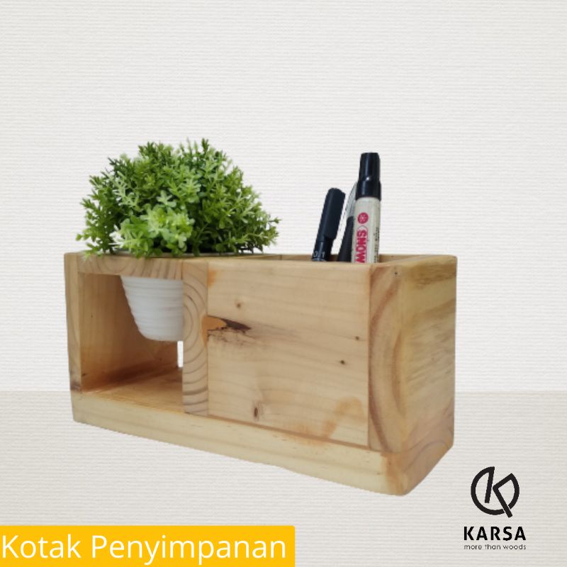 kotak penyimpanan pensil pulpen dan peralatan kantor