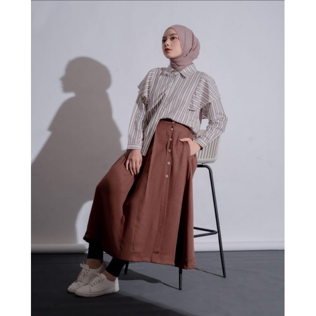 Neva Blouse x Neana Midi Skirt Brown by Jstory