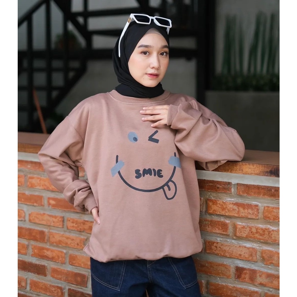 Smiley Sweater - Sweater Hoodie Unisex Terbaru