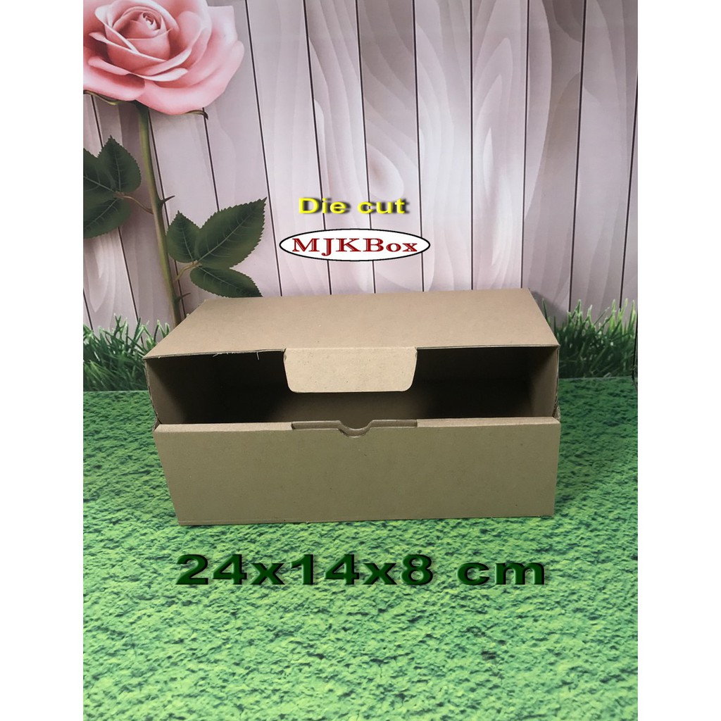 

Kardus Karton Uk, 24x14x8 cm...Die Cut untuk packing - aksesoris - dll