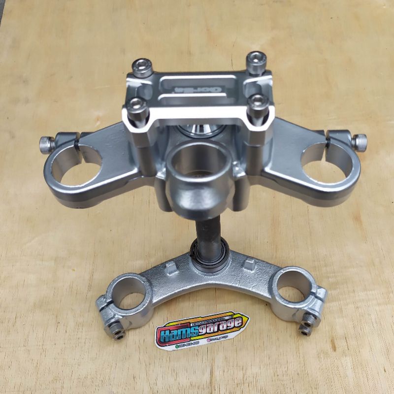 SEGITIGA ATAS R SS OLD RAISER CNC T BAWAH NINJA RR PNP HONDA CB 125 GL 100 MEGA PRO TIGER NON ORIGIN