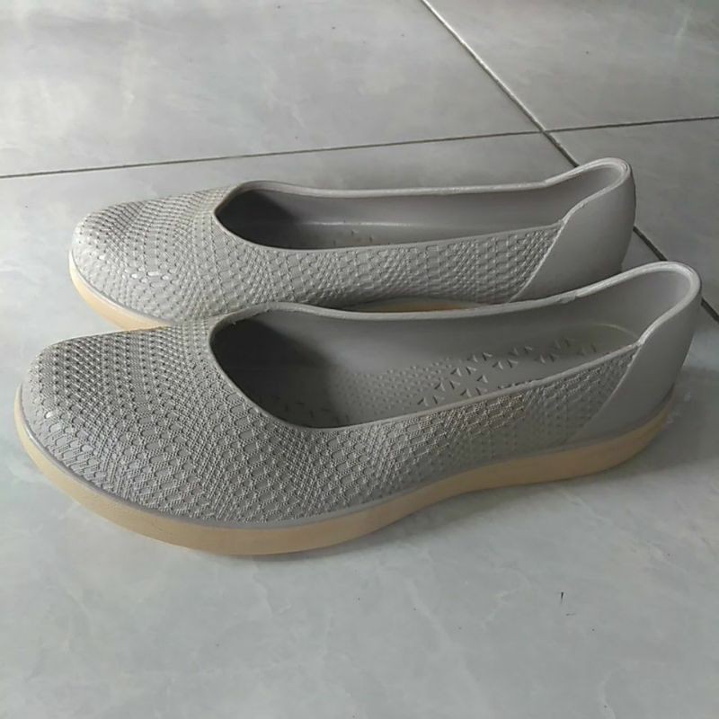 sepatu karet yumeida wanita dewasa LD-9098 L