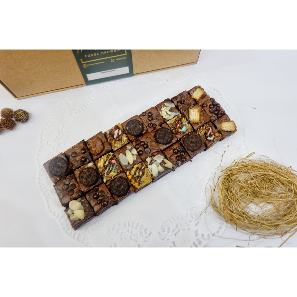 

HEIDY SUNAN BROWNIE - MIX TOPPING PREMIUM 10x30