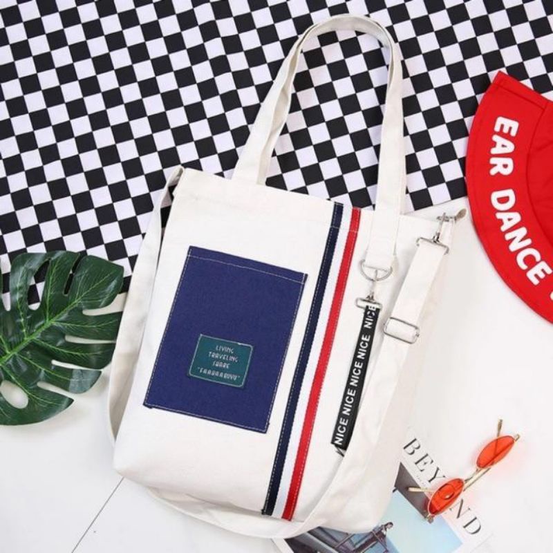 

READY GOJEK GRAB TAS TOTEBAG KOREA BAG UNTUK UJIAN ULANGAN TEST CHARGER BUKU KECIL RINGAN SOUVENIR KADO HADIAH KECIL KUNING PUTIH HITAM