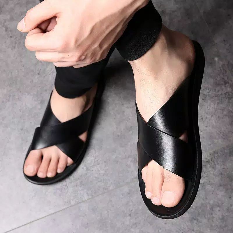 SANDAL PRIA SLIDE KULIT PU WARNA HITAM BRAVELEY X MAN BOY