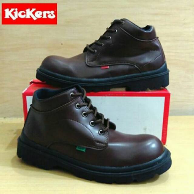 

Kickers Coklat tua