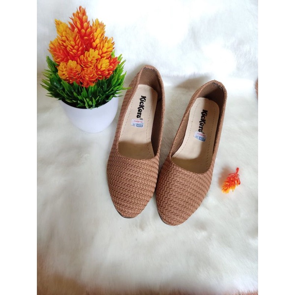 CUCI GUDANG FLAT SHOES NEVADAa DAN KICKERSs-4