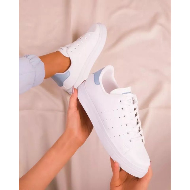 Yi01 Sepatu Sneakers Wanita New