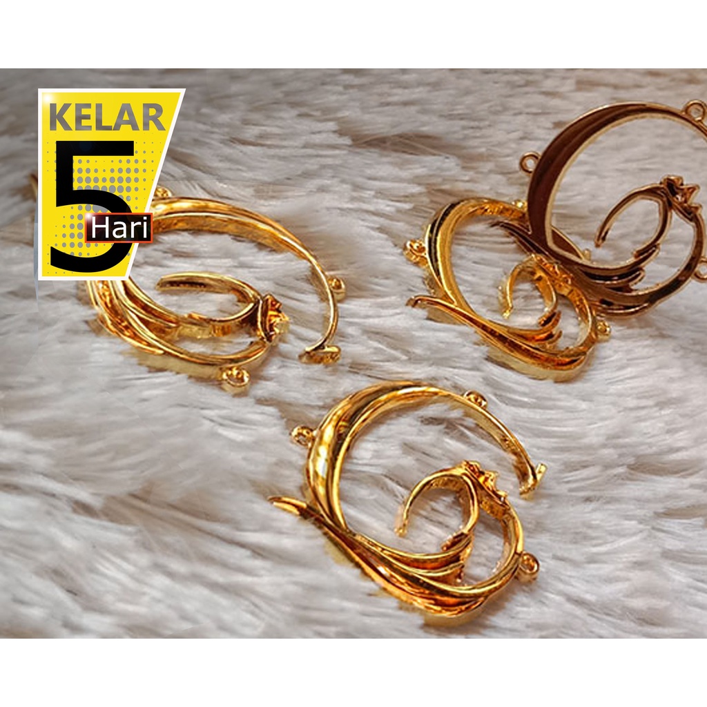 Produsen label hijab custom free design suka suka dengan bahan logam alloy cor logam krum warna plat