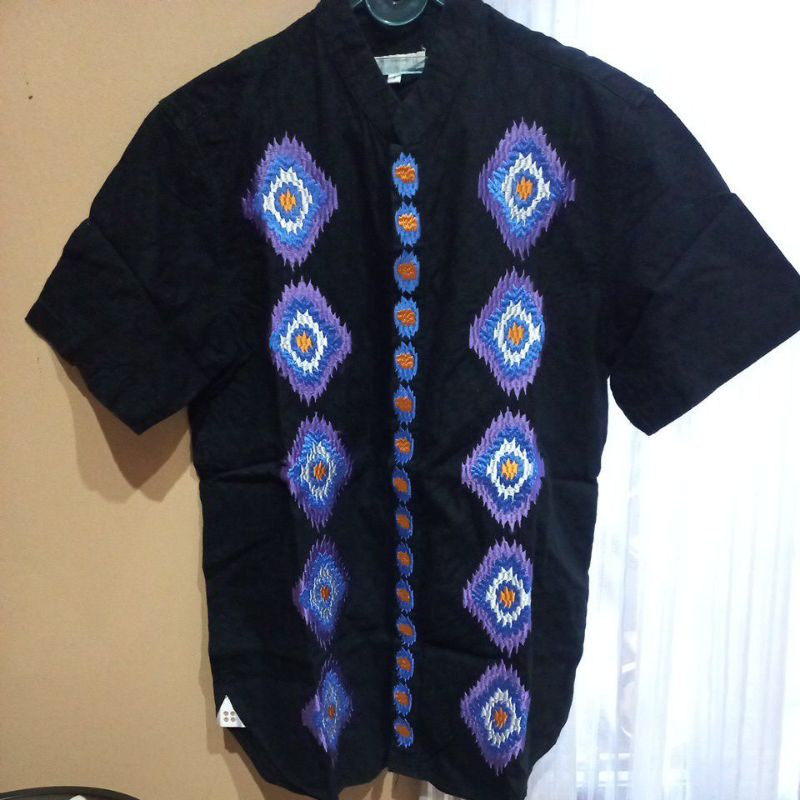 PRELOVED Koko Muslim Hitam Bordir Timbul Lengan Pendek