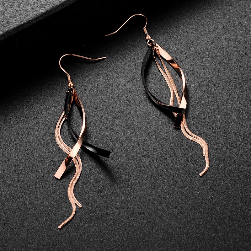 Anting Jepang Korea Produk Baru Dimodifikasi Bentuk Wajah Berkelas Anting Hitam Panjang Titanium Steel 18K Rose Gold Anti-Gagal Tidak Alergi Ready Stock Utuh