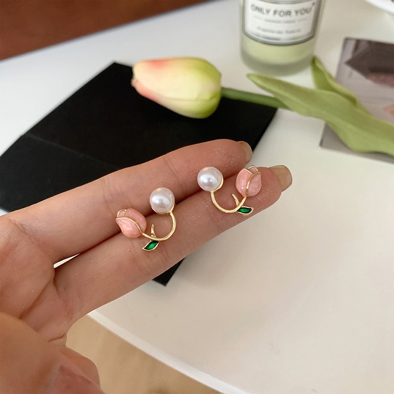 Fancyqube Anting Stud Desain Bunga Tulip Pink Aksen Mutiara Gaya Korea Untuk Wanita 2022