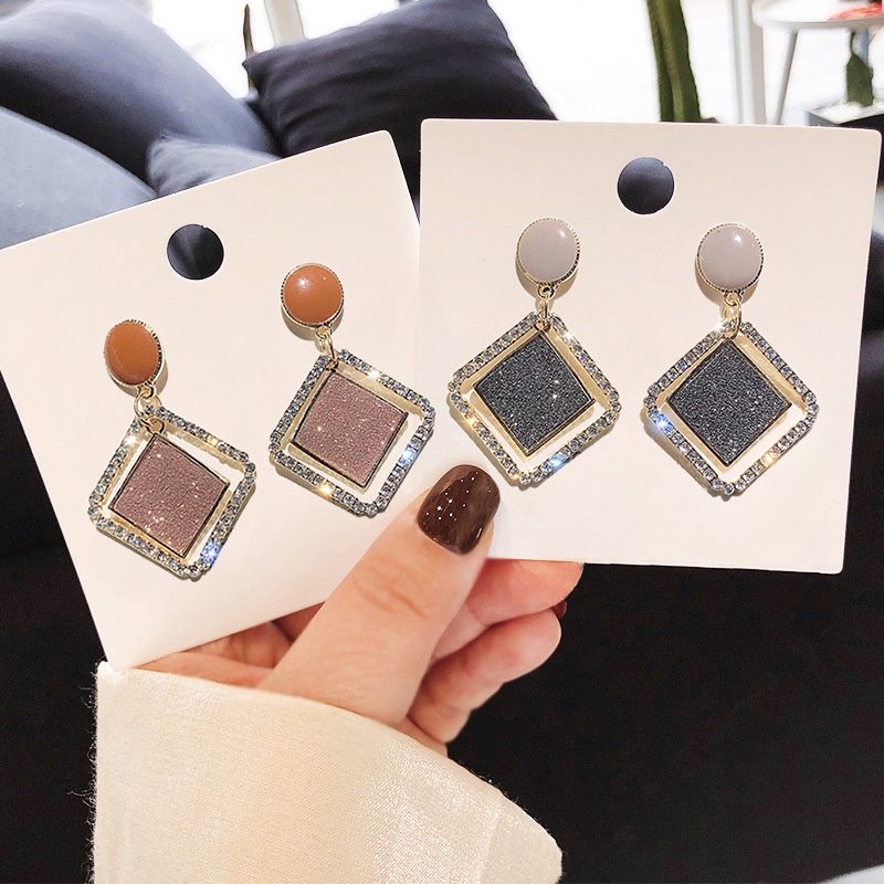 Anting Tusuk Gantung Lapis Silver S925 Bentuk Kotak Hias Berlian Imitasi Gaya Korea Untuk Wanita